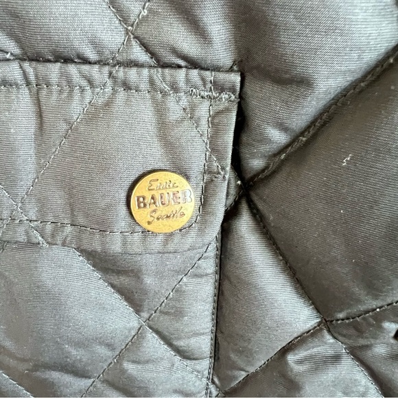 Eddie Bauer Women’s Goose Down Quilted Lightweight Jacket - Picture 4 of 12